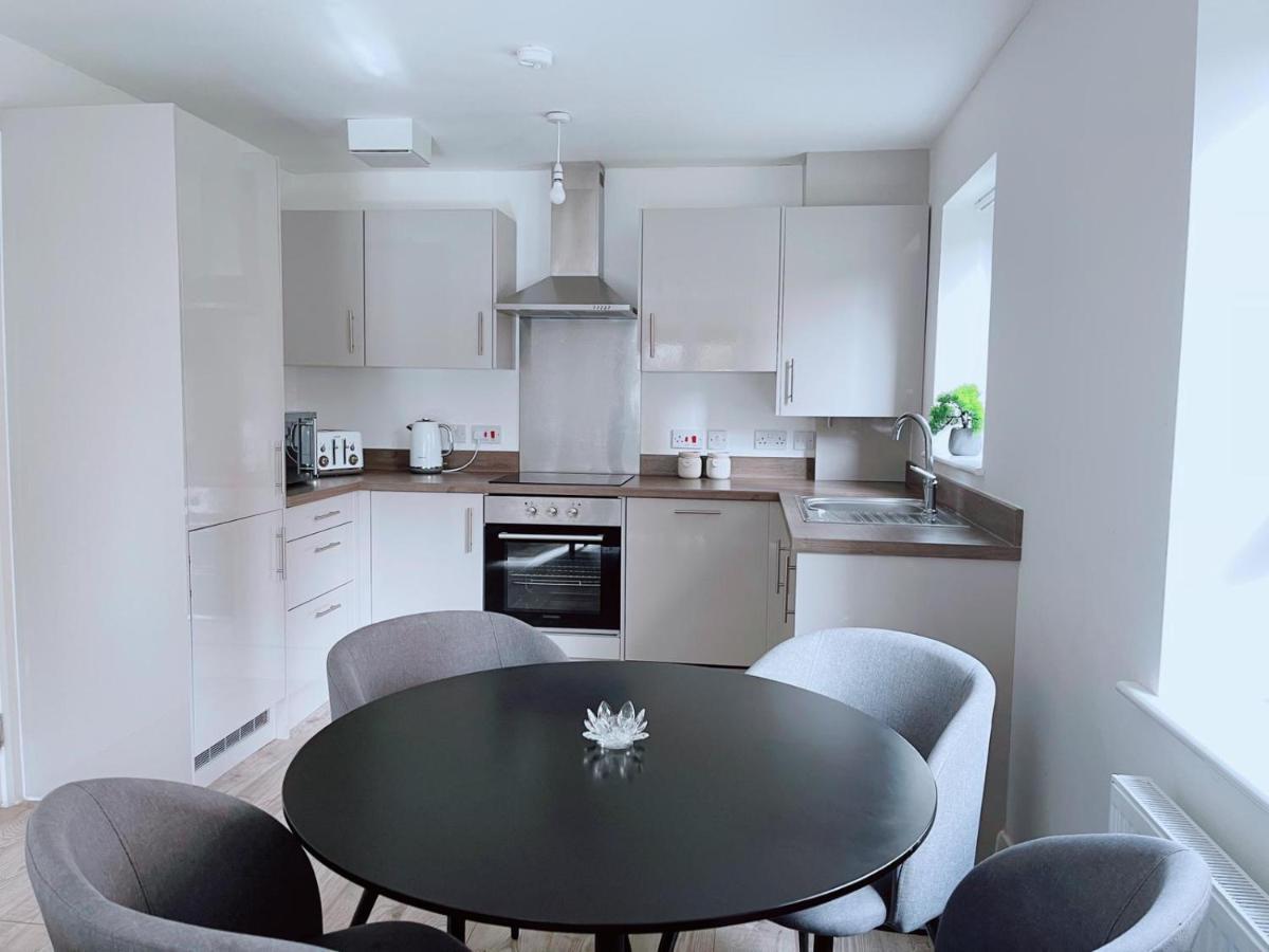 Modern Double Bedroom With Attached Bath Hospedagem domiciliar Manchester